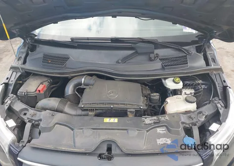 2021 Mercedes-Benz Metris z USA, uszkodzony, nr VIN W1XV0CEY2M3905320